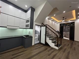 Chính chủ bán nhà số 35 ngõ 42 thông phong  30m ra ngõ ô tô tránh  45m2 x 4 tầng  9,1 tỷ