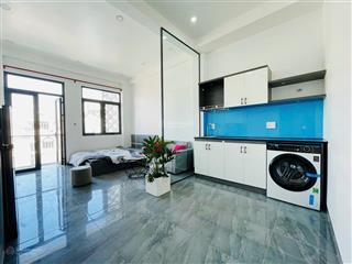Căn hộ ban công, thang máy, tách bếp full nt tại tphcm gần nguyễn xí, bình lợi, nguyễn gia trí, uvk