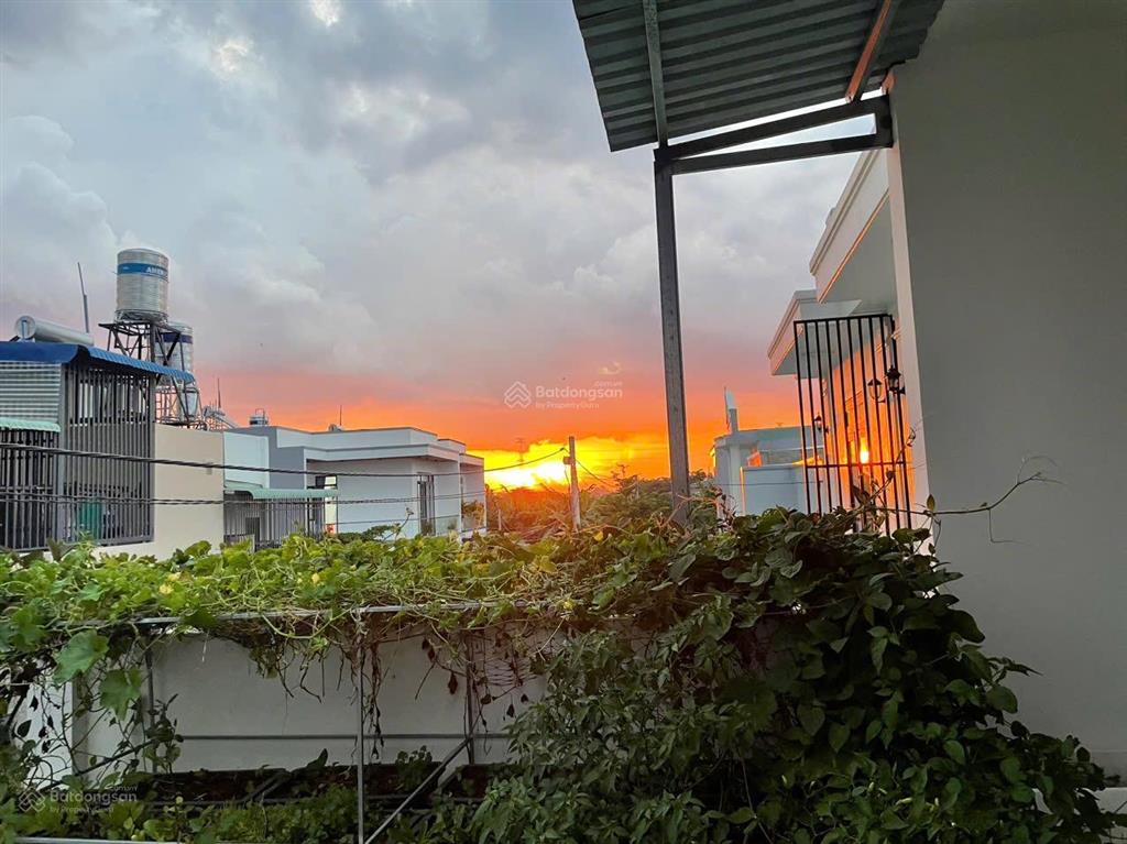 Nhà 1 trệt 1 lầu xây tâm huyết