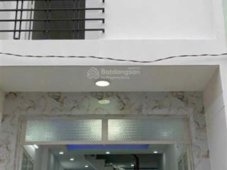 Bán nhà 2 tầng, sàn 60m2, 1,49 tỷ, hẻm xe hơi đường 826c long hậu cần giuộc long an, shr, st ngay
