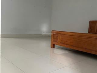 Bán nhà 2 tầng 5*20m, 4,5 tỷ, hẻm xe tải 10m, nguyễn văn tạo long thới, nhà bè, shr