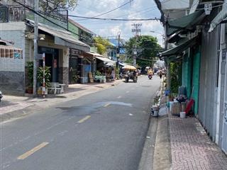 Nhà 1 đời chủ mặt đường phong phú, q8  dt 179.3m2  ngang 5,6x32m  nở hậu 6,6m  giá 16, x tỷ