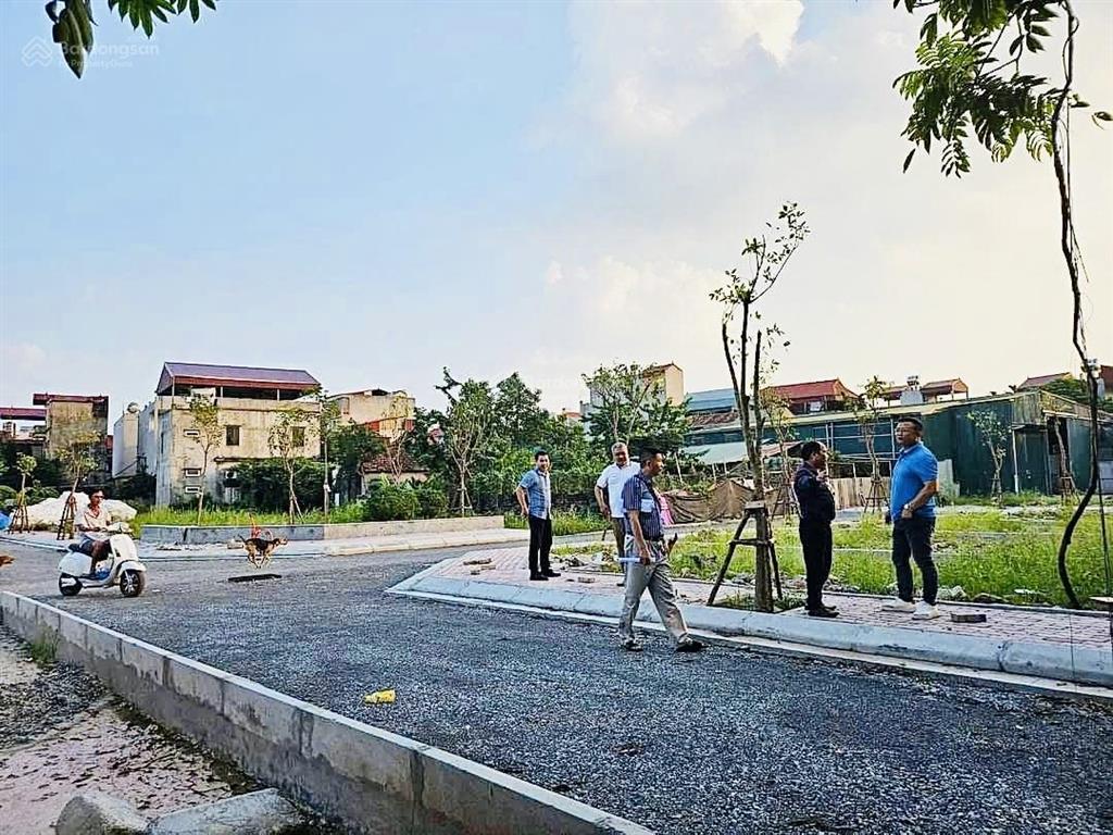 Đất đấu giá tương chúc, thanh trì 76m đường ô tô tránh giá 9,495 tỷ. sổ đỏ sang tên ngay