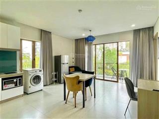 Căn hộ dịch vụ full nội thất cao cấp mới 100%, 35m2 ngay công viên hoàng văn thụ