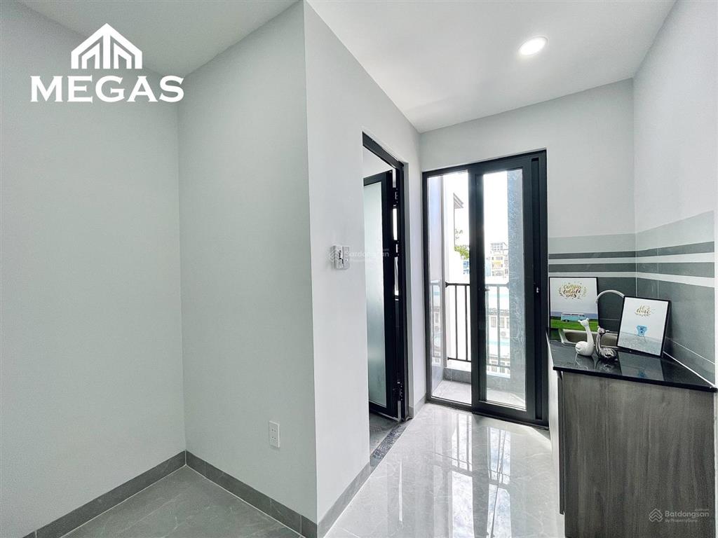 Studio sinh viên full nt sạch sẽ thoáng mát hiện đại ngay lạc long quân