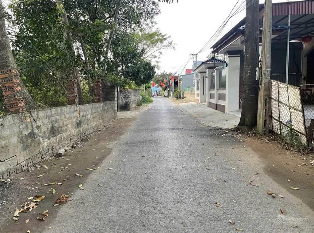 Gia đình cần tiền xây nhà bán đất biển đông hải hải hoà nghi sơn dt 139,8m2 (5x28) full thổ cư