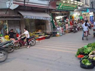 Bán 159.5m2 đất nghĩa trụ văn giang đường thông gần vin 2,3 mặt tiền rộng chia lô