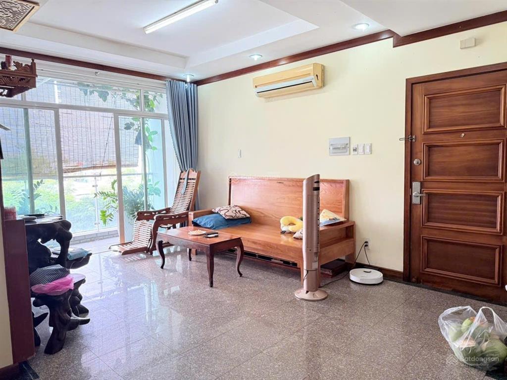 Căn hộ 2pn2wc,new sài gòn,sổ hồng riêng,view thoáng mát,