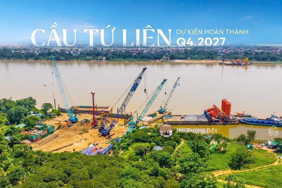 Nhà phố cổ loa 3 mặt thoáng, vị trí vàng gần vincom & triển lãm global gate  cạnh trường học