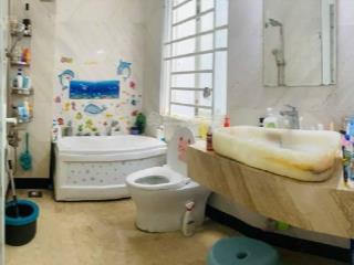 Bán nhà phường tây thạnh ,tân phú , diện tích 80m2 + mặt tiền kinh dianh đa ngành,gần nhà ga t3