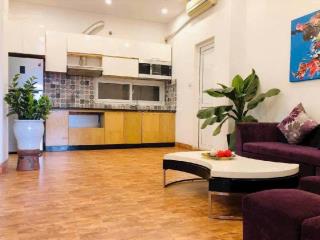 Cần bán nhà mặt phố nghĩa dũng, vỉa hè, kinh doanh. 71m x 6 tầng thang máy.