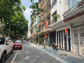 Bán phân lô phạm tuấn tài  hơn 22 tỷ  52m  6 tầng, ô tô tránh, vỉa hè