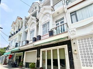 Bán nhà 3 tầng  5x12  xe hơi đậu cửa  cạnh quận 7  nhỉnh 5 tỷ