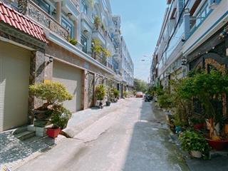 Chỉ 3 tỷ hơn  6x15  đất nở hậu  hẻm 6m  ngay huỳnh tấn phát