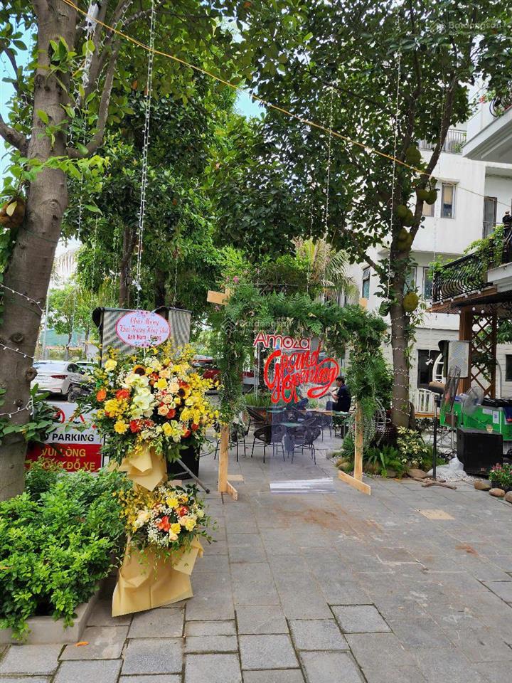 Hot bán gấp căn góc đẹp marina ecopark đang kinh doanh.  em 0966 659 ***