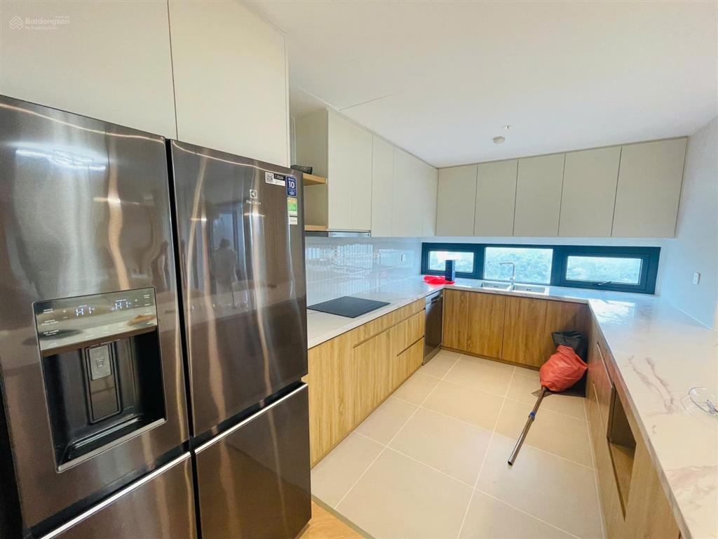 Bán căn 3pn diện tích 178m2 tại aquabay ecopark view sân golf, full đồ