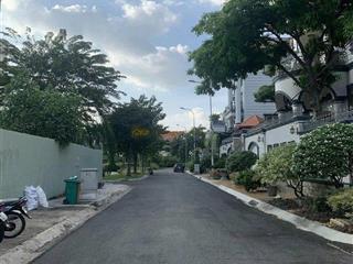 Bán nhà khu compound góc 2 mặt tiền giang văn minh, p. an phú, q2 diện tích 13 x 20m, cn 260m2