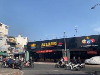 Cho thuê nhà 2 mặt tiền  vị trí kim cương ngay vòng xoay nguyễn văn đậu