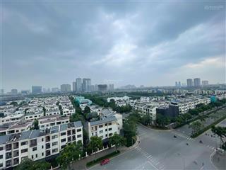 Chính chủ bán căn hộ góc tòa ct2c, kđt nghĩa đô, view biệt thự starlake rất đẹp, làm việc trực tiếp