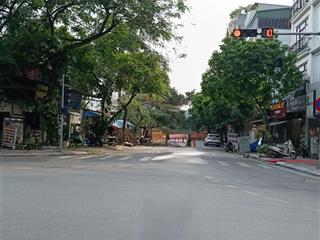 Tiếc lắm phải b"án nhà ngay lactata văn phú  ôtô đỗ cửa  vào nhà  thang máy 5 tầng 11ty