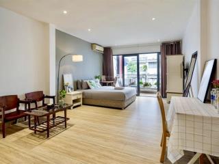 Cho thuê căn hộ studio ban công đầy đủ nội thất mới ngay cách mạng tháng 8 q10 gần toà nhà viettel