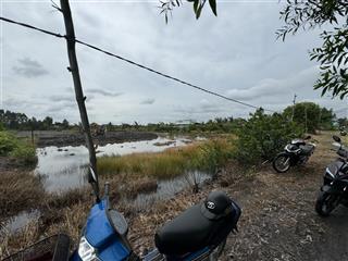 Đất đại phước(phước khánh cũ) 1000m, đường ô tô, thích hợp làm nhà vườn, khu nghỉ dưỡng.