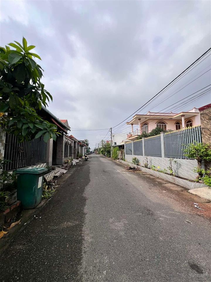 Căn nhà xã đại phước mới cực đẹp, 167m2 có 158m thổ cư, đường xe tải, kdc, giá chỉ 3,3 tỷ