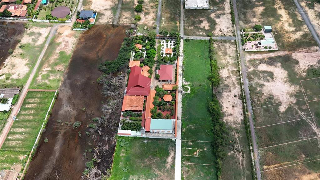 2/võ thị sáu, xã phú đông, diện tích 500m2, đường bê tông ô tô thoải mái, giá chỉ 4 tỷ