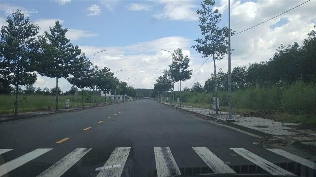 Cần bán lô đất đẹp 70m2 khu nhà ở bình mỹ 2 giá 1,6 tỷ