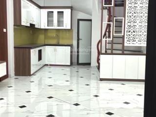 Bán nhà phố thanh am  long biên dân xây 30m2 5 tầng gần oto mới xây đập hộp 5.5tỷ giá đầu tư
