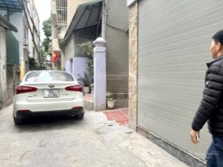 Bán nhà ngọc thuỵ 8 ty 4 tầng 35m2 4 phòng ngủ rộng ngõ oto thông hàng xóm khai sơn hill gần trường