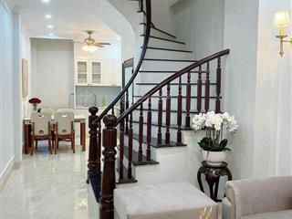 Anh đức cần bán nhà xuân phương, 4 tầng. diện tích 39m2. tài chính 5,9 tỷ.