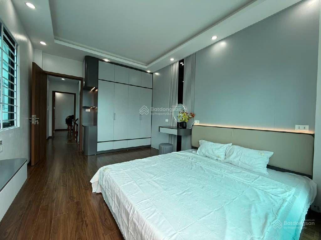 Nhà phương canh  trịnh văn bô, an ninh tốt. vị trí khu mỹ đình 5 tầng, nội thất đẹp 6,6 tỷ hiếm