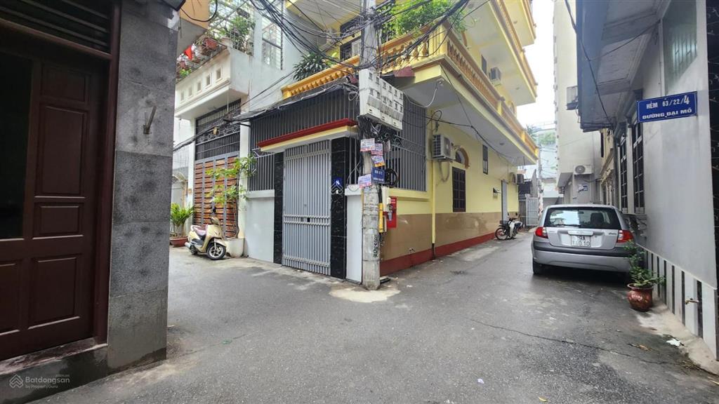 Nhà ngã 4 vạn phúc  lê quang đạo, ô tô vào nhà  11,5 tỷ. vị trí đẹp