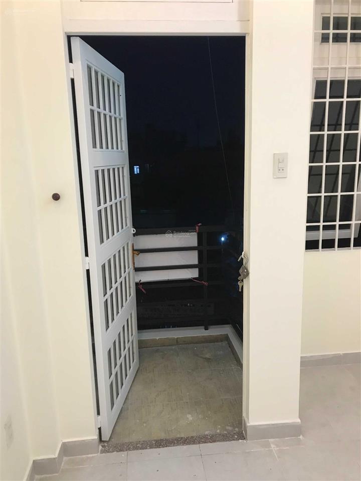 Bán gấp nhà mặt tiền đường số 1, p.16, gò vấp đối diện bách hóa xanh, giá tốt đầu tư!