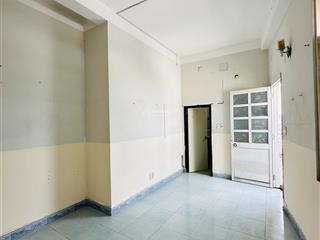 Tân phú chdv 106m2 14 phòng 6 tầng hẻm 8m thông có vỉa hè oto tránh, thu nhập 40tr/tháng, có pccc