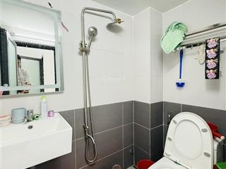 Gấp bán nhà hẻm 1/ lê thúc hoạch tân phú, chỉ 15m ra mt 4mx9m 3 tầng. chỉ nhỉnh nhẹ 4tỷ tl