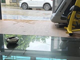 Tdc 120m2 mt 8m = hậu oto tránh thông. 1 phút qua cầu thanh trì, 3 phút ra ecopark, vinhomausunpak