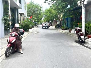 Chính chủ bán nhà gần chợ cây xoài nhà đẹp, giá tốt chỉ 5.75 tỷ  hẻm xe hơi