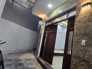 Bán nhà 4,5 full nội thất tại phú lương hà đông .