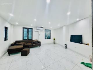 Căn góc 3 thoáng  kinh doanh  cách mặt phố 10m  nhà đẹp đủ công năng