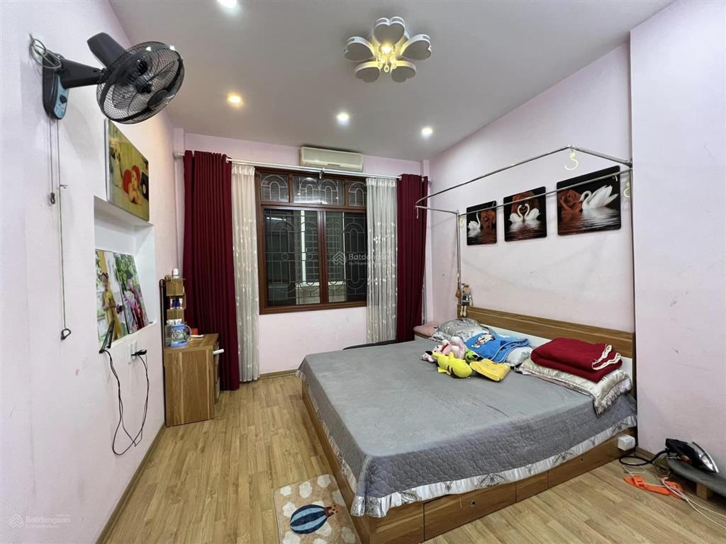 Bán nhà khuất duy tiến ngõ thông 10m ra ô tránh 40m2x4 tầng chỉ 5.7 tỷ có thương lượng 0862 266 ***