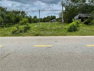 Chính chủ cần bán 700 m2 đất có sẵn 100 m2 thổ cư tại tp hồ chí minh