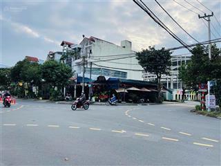 Bán lô góc vị trí kinh doanh siêu đỉnh đường trần văn trà  mẹ thứ  hoà xuân cẩm lệ.