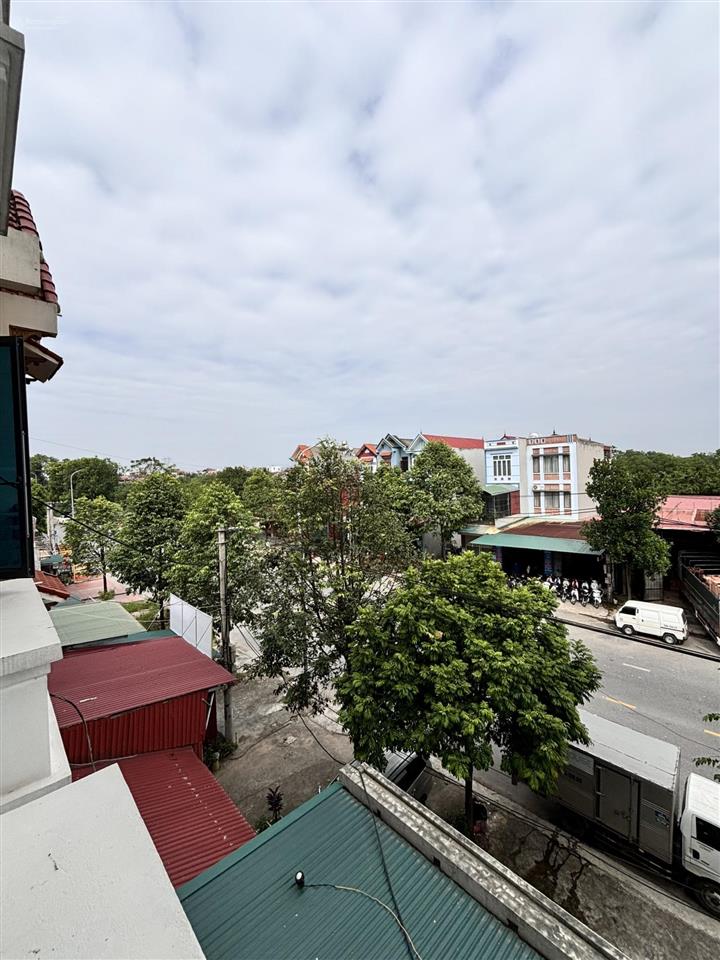 Siêu phẩm cho thuê nhà 5 tầng + 1 tum, 15 phòng mặt đường đt286 hòa tiến, yên phong, bắc ninh