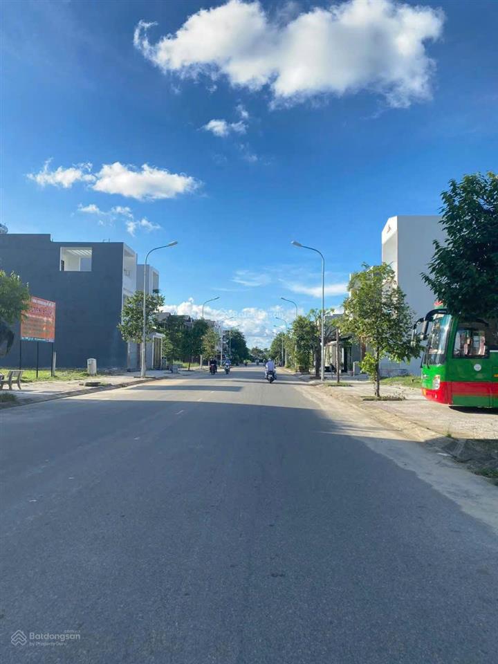 Bán lô 100m2 ngay sân bay qt long thành, đón đầu hạ tầng quốc gia  12tr/m2 full thổ cư