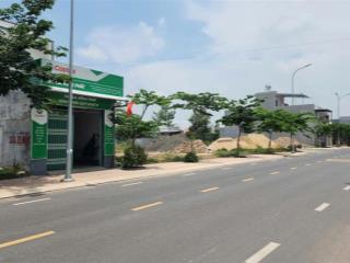 Đầu tư lô 100m2 kinh doanh buôn bán sầm uất  trung tâm thành phố sân bay long thành, 13tr/m2, shr
