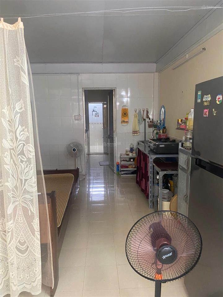 Bán căn hộ chung cư nguyễn thiện thuật lô e, lầu 2 quận 3