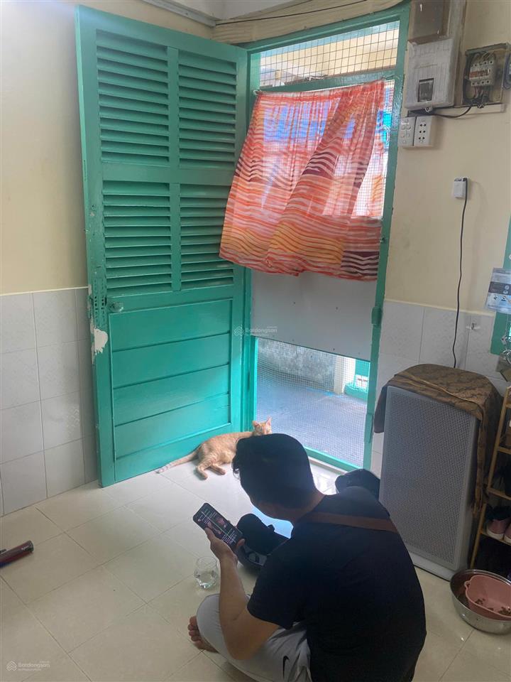 Bán căn hộ chung cư nguyễn thiện thuật lô e, lầu 2 quận 3