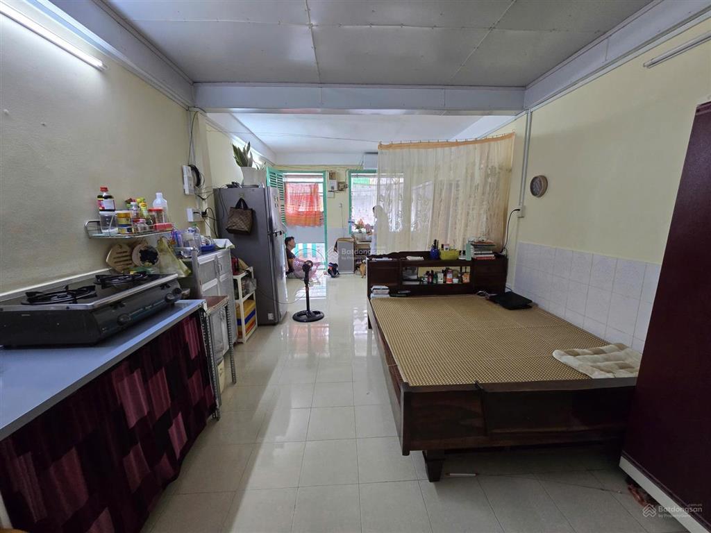 Bán căn hộ chung cư nguyễn thiện thuật lô e, lầu 2 quận 3